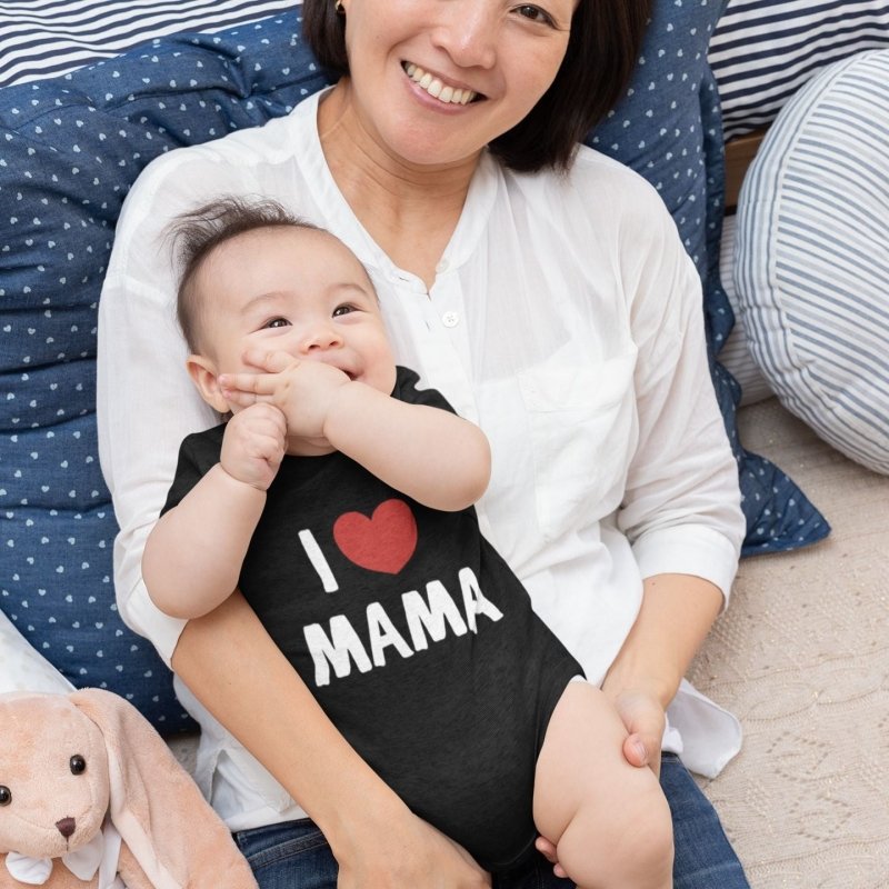 I love mama onesie